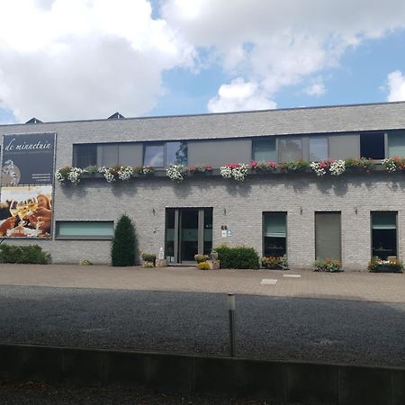 De Minnetuin Wachtebeke Kültér fotó